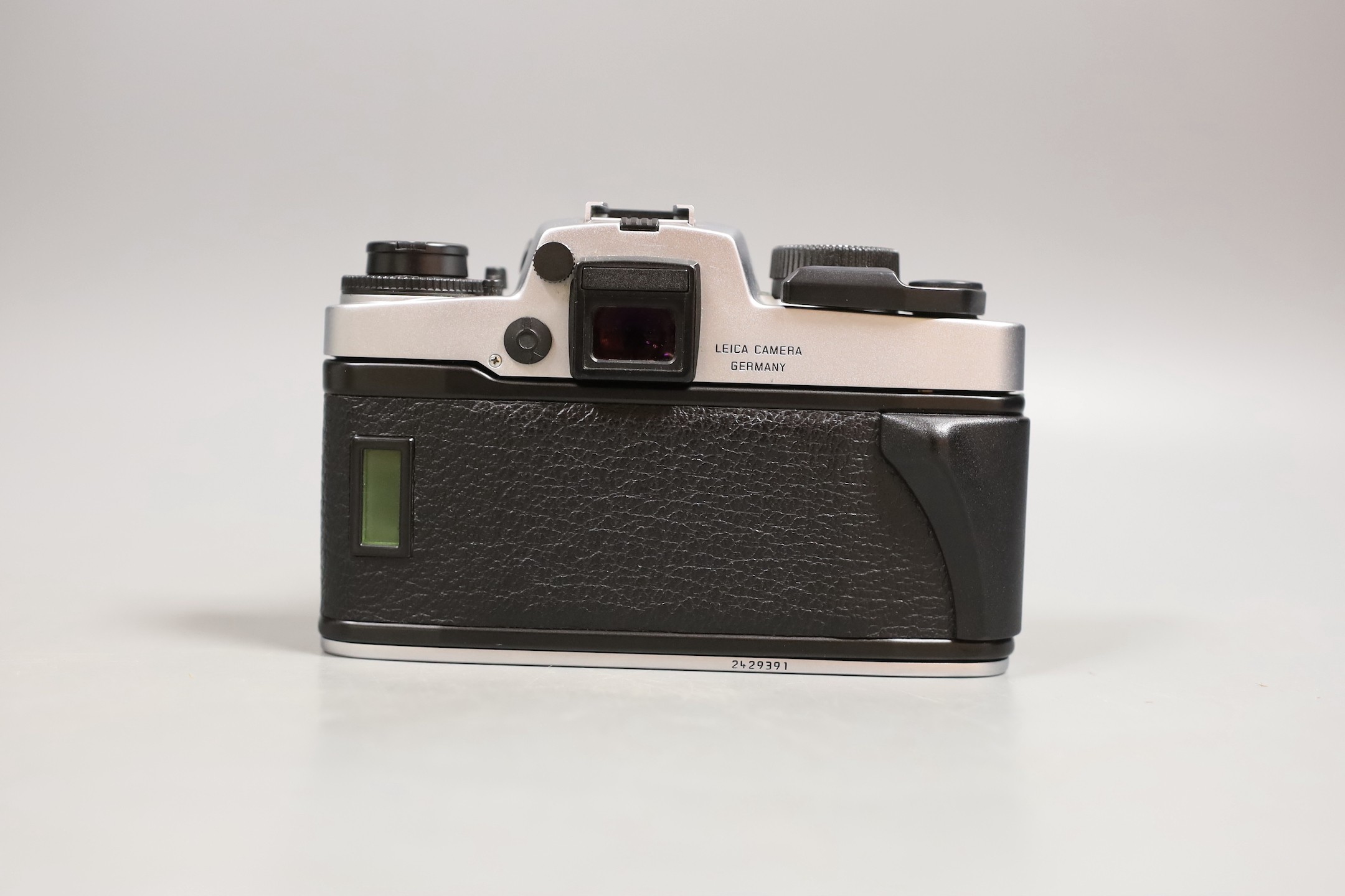 A Leica R6.2 SLR camera body with strap, serial no. 2429391, complete with box, case and paperwork, shutter working; no lense.